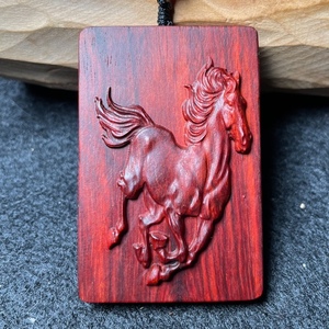 小叶紫檀木十二生肖马吊坠男女木质刻字定制马吊牌挂件红木马牌