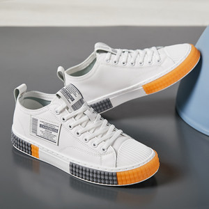 吉尔达 新款男士小白鞋男款板鞋青年休闲鞋透气男鞋简约风,运动鞋