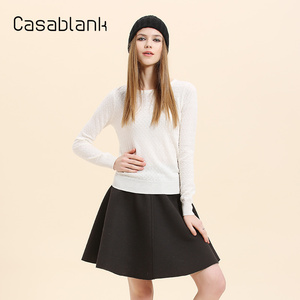 casablank卡莎布兰卡新款时尚纯色扎花毛衣针织衫女C15304008