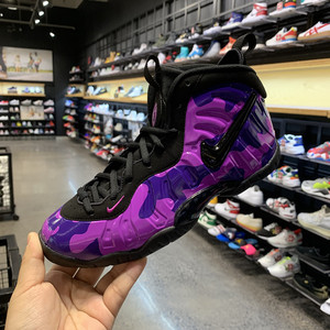 nike/耐克 跑步鞋 迷彩 紫 喷泡 5y 全新 没穿过