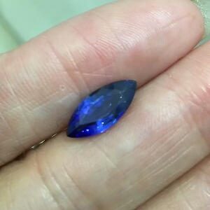 斯里兰卡蓝宝石原石