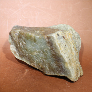 青玉山料原石新疆和田玉且末天然玉石956克好肉真皮低价包邮毛料