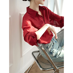 复古红色天丝衬衫女夏季薄款高级感宽松休闲防晒开衫雪纺衬衣外套