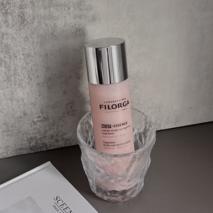 菲洛嘉粉水新肌赋活精华水 宿星