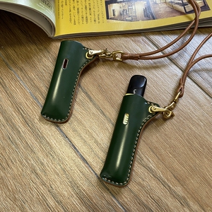 适用于悦刻5代保护套relx手工皮套moti魔笛mr迷睿马臀皮挂脖皮套