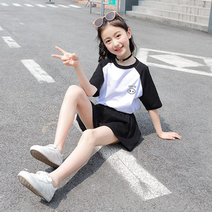 女童夏季套装2022新款时髦洋气小女孩短裙裤薄款两件套甜美学生装