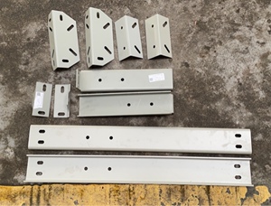 日立电梯导轨支架