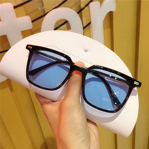 2021韩国大脸方框墨镜男士近视开车海洋黄蓝色镜片复古潮太阳镜女