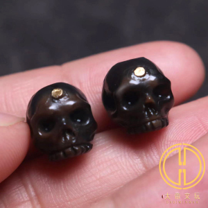 天然西藏天珠雕刻尸陀林骷髅顶腰珠背云隔珠手串文玩配饰