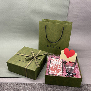 专柜gucci古驰正品绿色香水口红包包盒衣服丝巾礼品盒手提袋纸袋