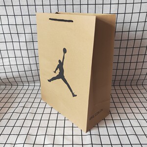 现货aj乔丹耐克 nike 阿迪加大牛皮纸袋子鞋盒服装礼品购物手提袋