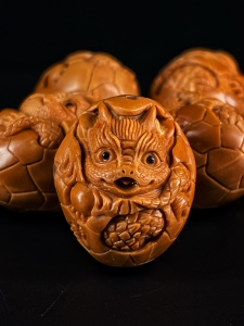 橄榄核手串龙蛋宝宝舟山核雕老树铁核纯手工雕刻橄榄胡龙蛋手链