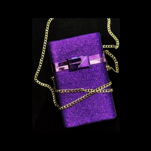 mac化妆包lisa签名款魅可赠品链条斜挎包口红包气垫包亮片 包邮