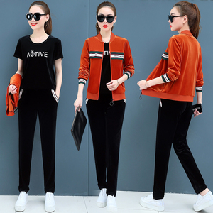 秋季nv少妇女装18淑女运功25岁远动3件休闲金丝绒套装三件套衣服