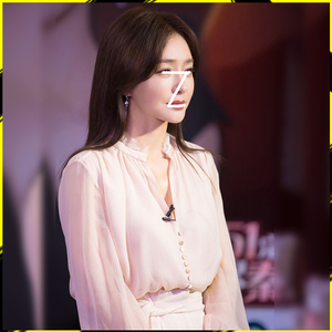 突围秦岚同款法式白衬衫女2022春秋新款设计感小众高级感港风衬衣