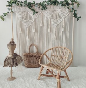 儿童摄影道具艺术照影楼米色背景布景宝宝造型写真韩式韩版椅子