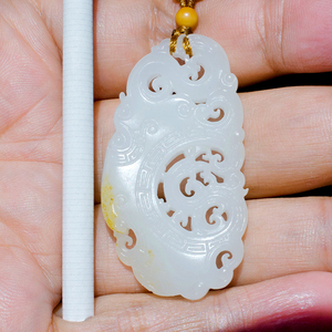x131和田玉羊脂白玉籽料龙凤佩挂件仿古龙凤呈祥玉牌吊坠玉雕大师