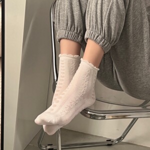 wuuuus 白色短袜女夏薄款纯色麻花花边袜子日系甜美中筒ins堆堆袜