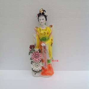 姑娘神像