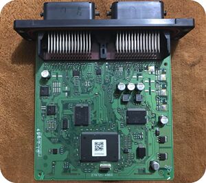 福特嘉年华/马自达3发动机电脑板 279721-4960