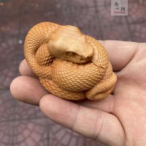 崖柏木雕蛇王挂件禅意生肖蛇手把件实木雕刻摆件文玩盘玩生日礼物