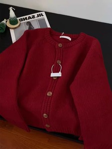 欧货大牌外贸女装专柜撤回新年红色毛衣外套秋冬季院浣熊针织开衫