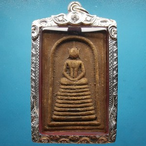 004人付款淘宝泰国佛牌 正牌 真品 龙婆坤2537年楼伽罗崇迪 崇笛 带