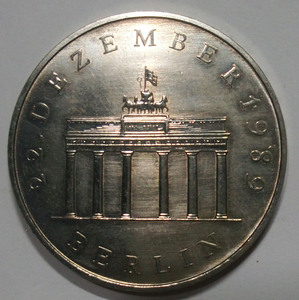 00hongkong1967淘宝1086 民主德国东德恩斯特瑟曼20马克硬币纪念币