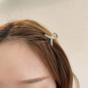小号抓夹女侧边刘海珍珠发夹前额夹子头饰头发发抓鲨鱼夹发饰学生