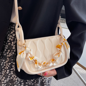 春夏新款小包包女2022新款丝巾链条手提包ins洋气百搭斜挎小方包