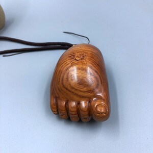 工艺品,礼品 工艺品 雕刻工艺品 知足常乐手把件 59.