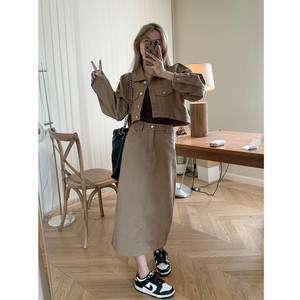 99贝梓婷旗舰店天猫秋冬小个子盐甜系气质减龄慵懒风毛衣半身裙时尚