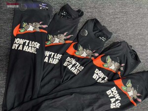 酷动城nike耐克短袖男卡通兔子圆领透气运动休闲半袖t恤 dd2099