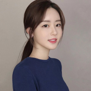 假刘海中分斜刘海