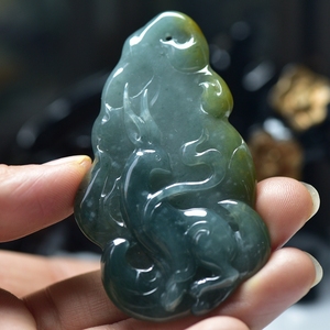 翡翠玉雕狐狸吊坠九尾狐玉佩男女款招桃花玉器九尾狐带证书