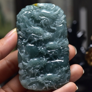 天然翡翠a货玉石龙牌吊坠九龙至尊玉佩双面雕刻九龙玉佩带证书