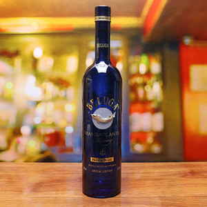 进口俄罗斯伏特加瓶装原味白鲸海军蓝700ml 配制鸡尾酒白酒吧