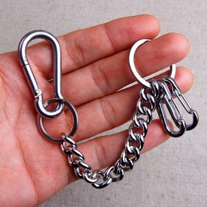 钥匙扣环圈带链子