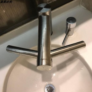 戴森水龙头dyson干手器短颈两侧出风中间出水自动感应ab09升wd04
