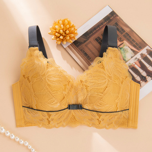 缔妒大胸显小超大杯文胸聚拢收副乳防下垂调整型无钢圈内衣胸罩薄