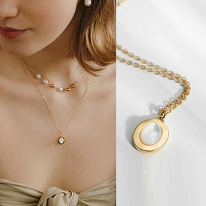 怪品味 现货即发  louise damas 天然珍珠锁骨链吊坠叠戴项链