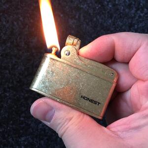 老式按压煤油打火机 怀旧点火不磨手打火机 磕头复古煤油打火机