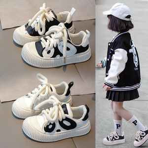 儿童鞋子小白鞋2024春季新款女孩黑白色熊猫帆布鞋女童大头饼干鞋