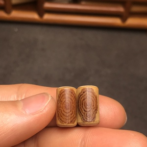 7*1.4一物一图螺纹花纹红湘妃竹腰珠一对手串手持香妃竹子配珠