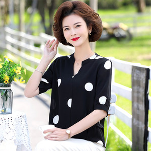妈妈仿真丝夏装短袖唯品会上衣中老年适合40岁女装阔太太衬衫时尚