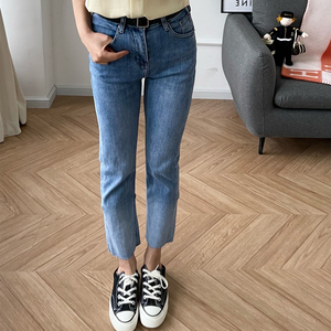牛仔裤女裤腿开