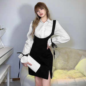 that girl 甜辣学院风套装女小众白色衬衫绑带开叉黑色吊带连衣裙