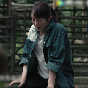 黑白禁区杨晓蕾刘晓洁同款绿色短款外套时尚百搭休闲简约私人定制