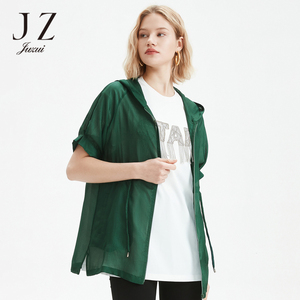 JUZUI玖姿官方奥莱夏季新款绿色显白连帽抽绳收腰女外套
