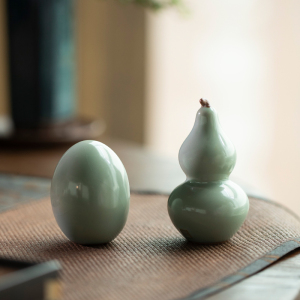 两款 汝窑 开片茶宠摆件可养茶蛋葫芦高档配件茶台摆件景德镇茶具